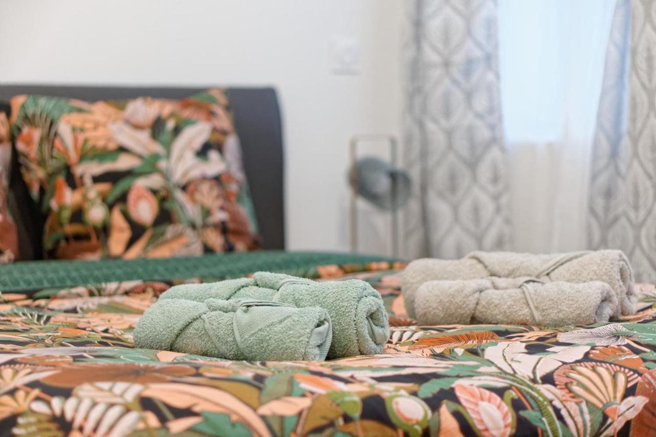 Le Perpinb - 6 Personnes - Bureau & Wifi Apartman Perpignan Kültér fotó
