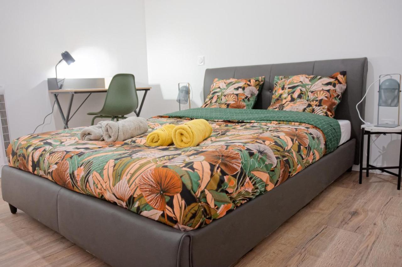 Le Perpinb - 6 Personnes - Bureau & Wifi Apartman Perpignan Kültér fotó